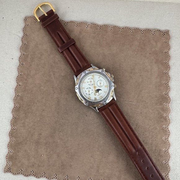 Vintage Berenger Moon Phase Watch Has 4 Sub Dials day date, month and Moon Phase - Picture 2 of 8